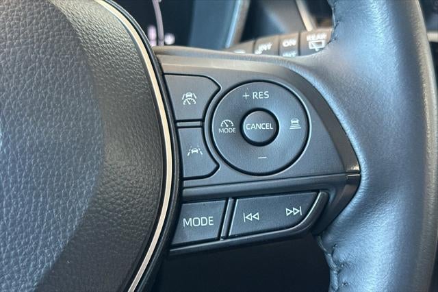 2024 Toyota Corolla Cross XLE
