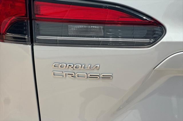 2024 Toyota Corolla Cross XLE
