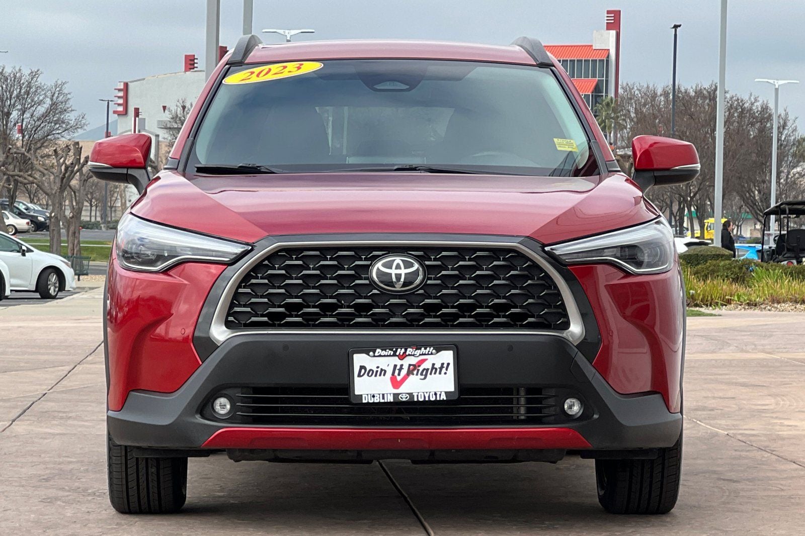 2023 Toyota Corolla Cross XLE