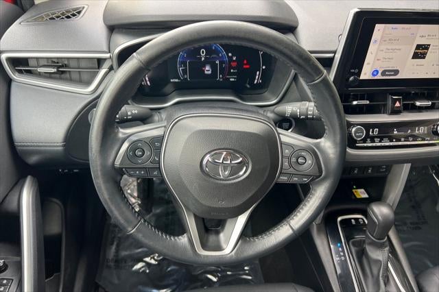 2023 Toyota Corolla Cross XLE