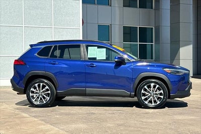 2024 Toyota Corolla Cross XLE