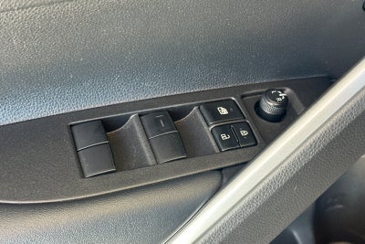 2025 Toyota Corolla Cross Hybrid SE