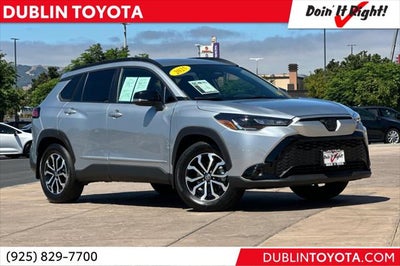 2025 Toyota Corolla Cross Hybrid SE