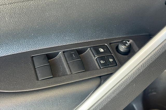 2025 Toyota Corolla Cross Hybrid SE