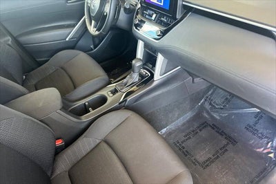 2025 Toyota Corolla Cross Hybrid SE