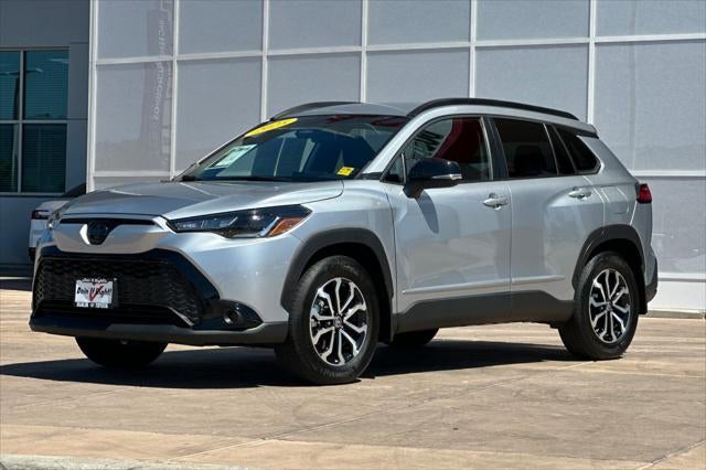 2025 Toyota Corolla Cross Hybrid SE