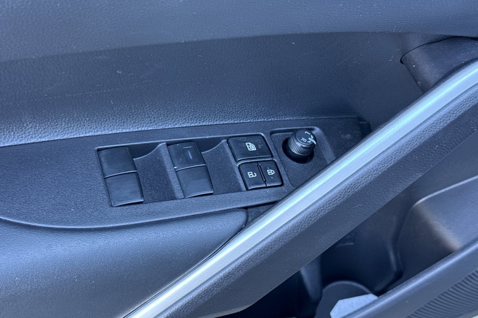 2025 Toyota Corolla Cross Hybrid S