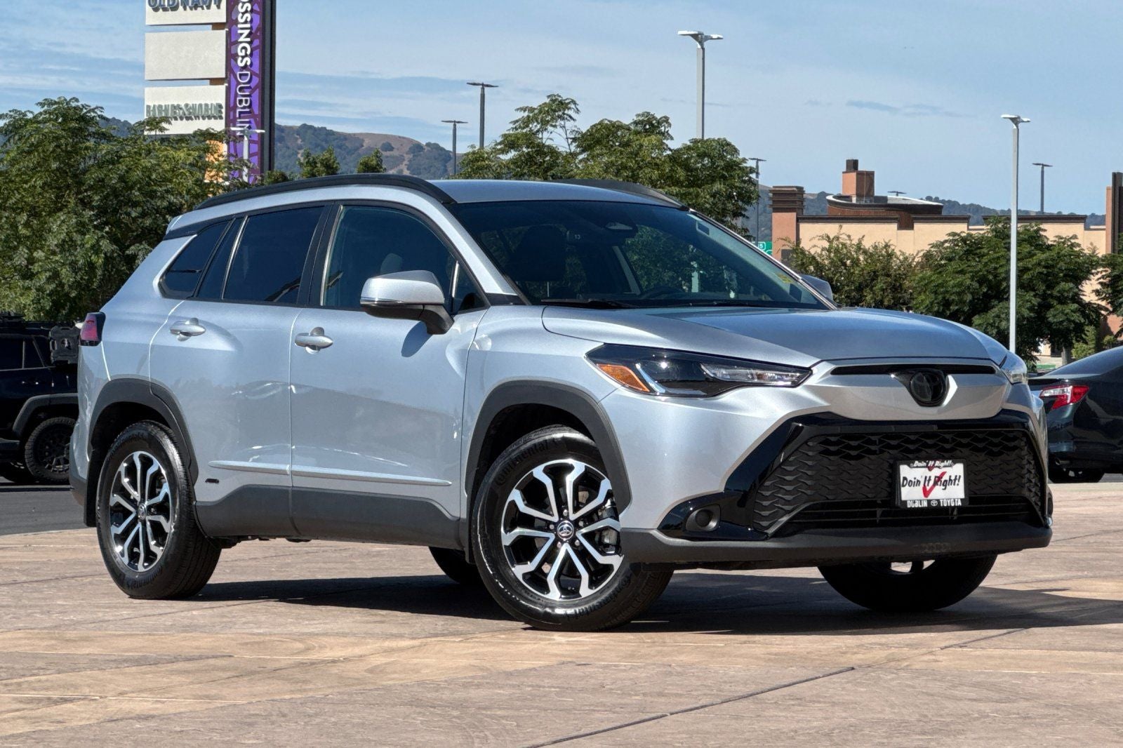2023 Toyota Corolla Cross Hybrid SE