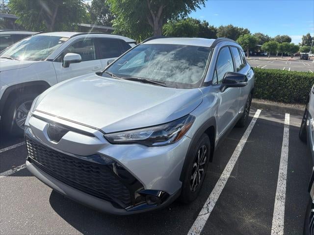 2025 Toyota Corolla Cross Hybrid SE