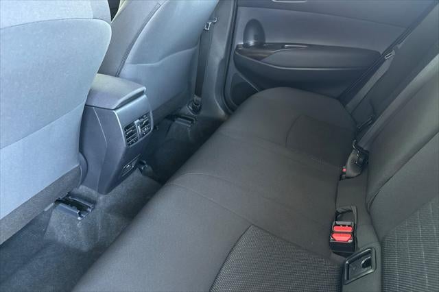 2024 Toyota Corolla Cross Hybrid SE