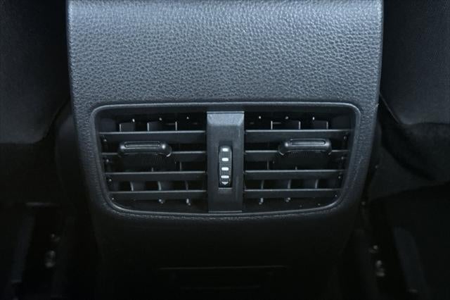 2024 Toyota Corolla Cross Hybrid SE