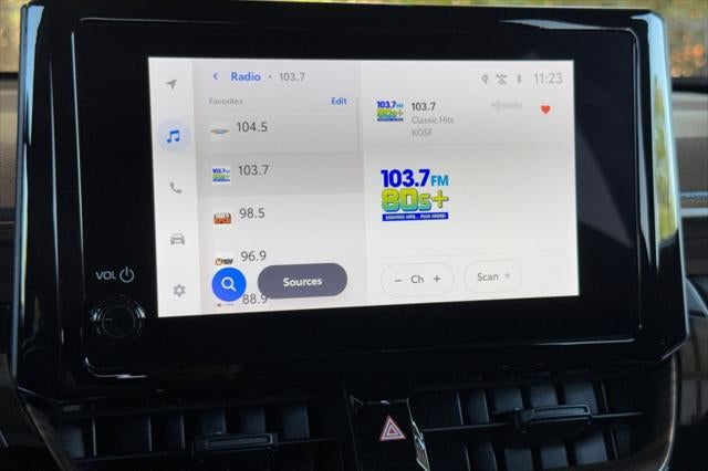 2024 Toyota Corolla Cross Hybrid SE