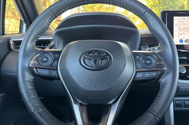 2024 Toyota Corolla Cross Hybrid SE