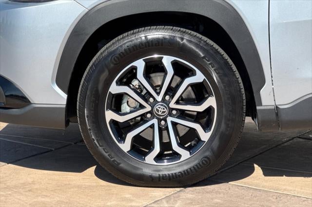 2024 Toyota Corolla Cross Hybrid SE