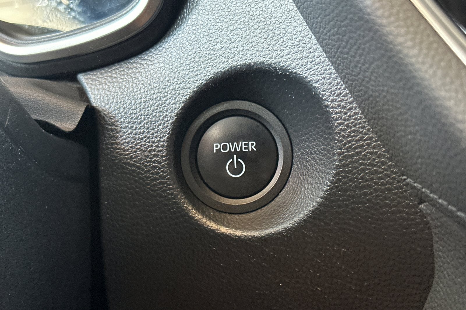 2024 Toyota Corolla Cross Hybrid XSE