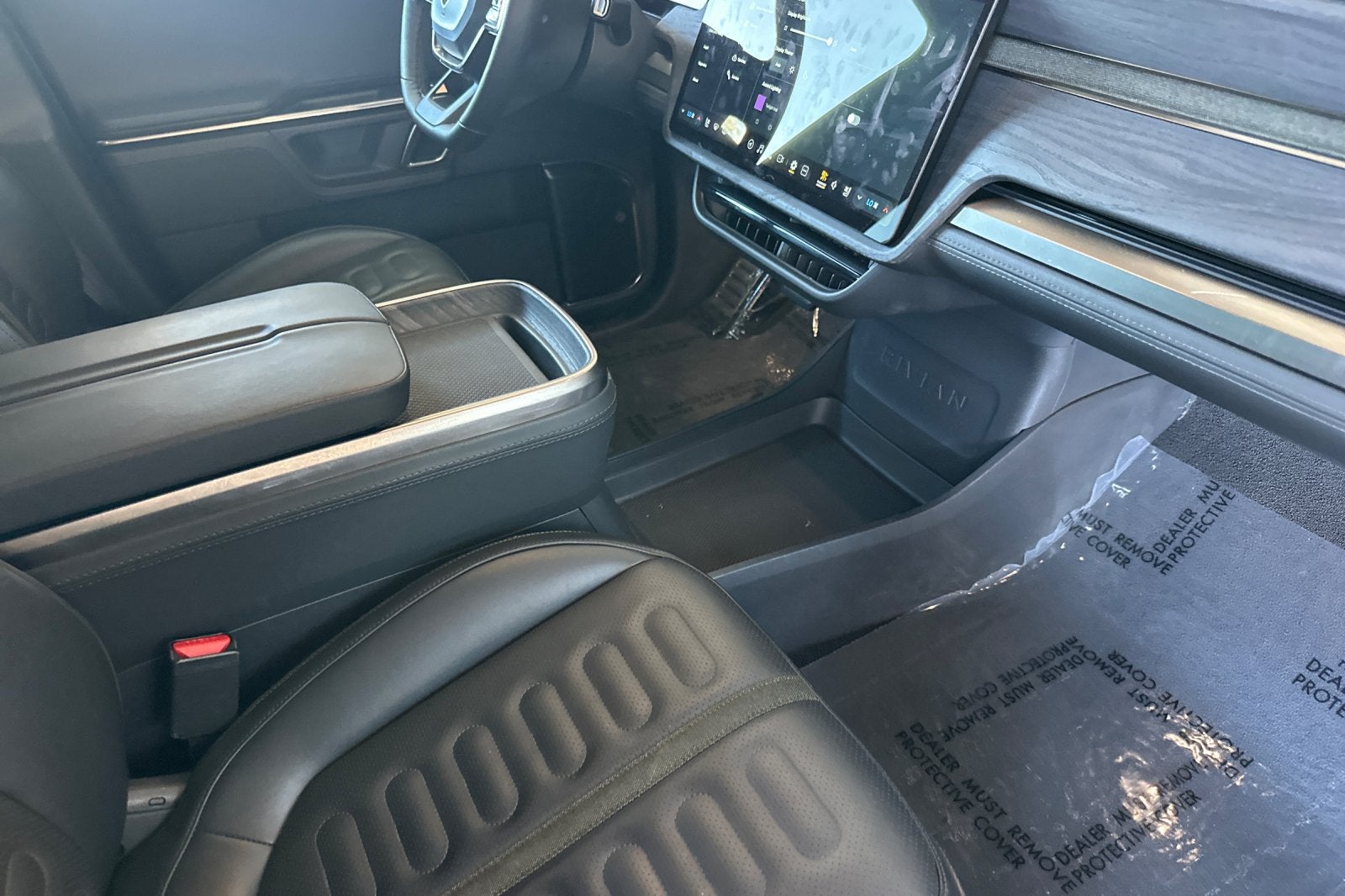 2024 Rivian R1S Adventure Dual Motor Perf Max Pack