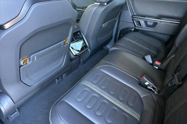 2024 Rivian R1S Adventure Dual Motor Perf Max Pack