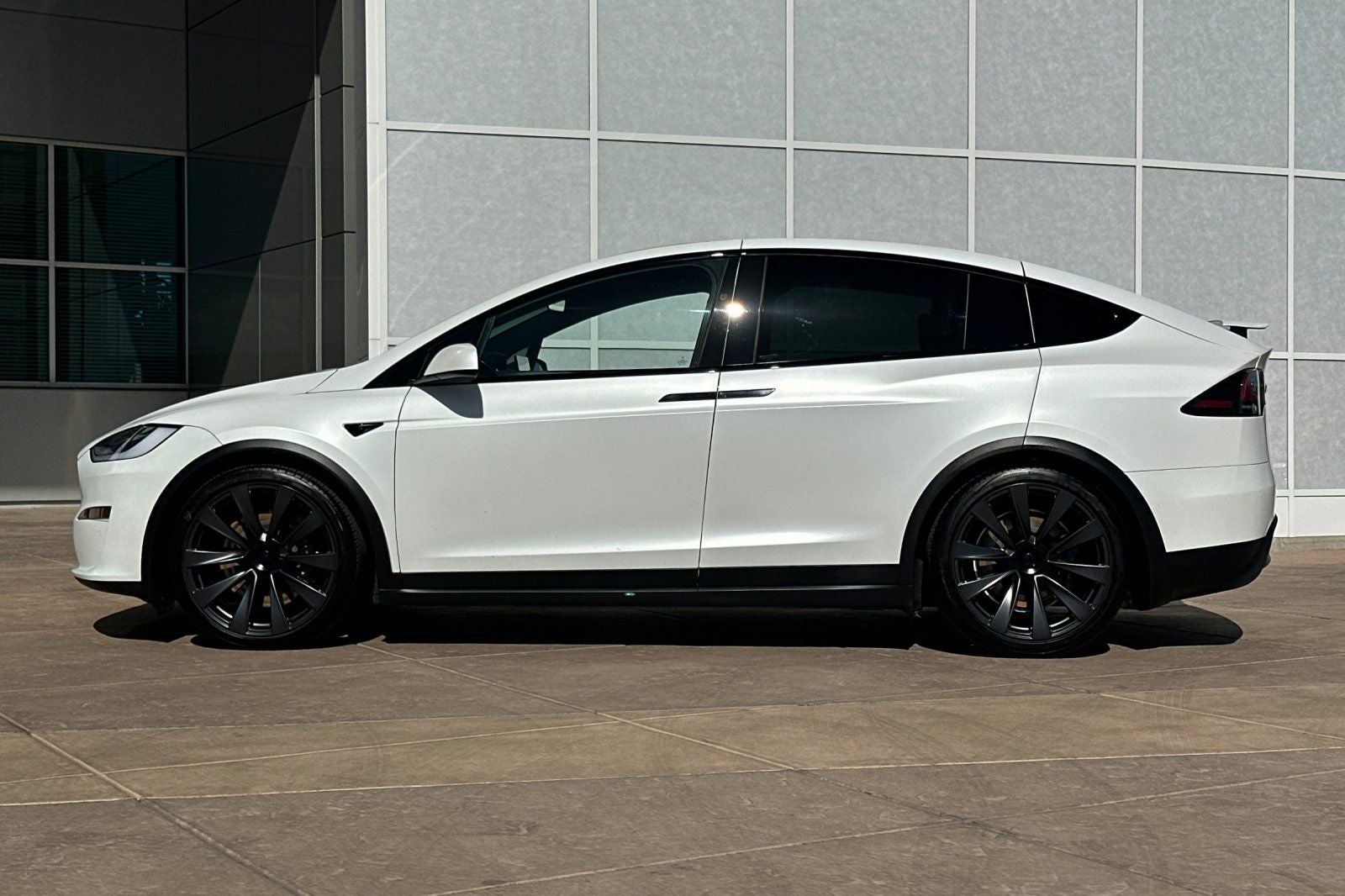 2023 Tesla Model X Standard Range