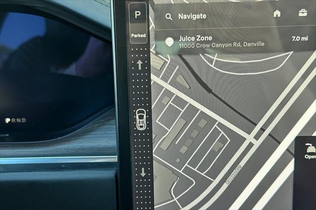 2023 Tesla Model X Standard Range