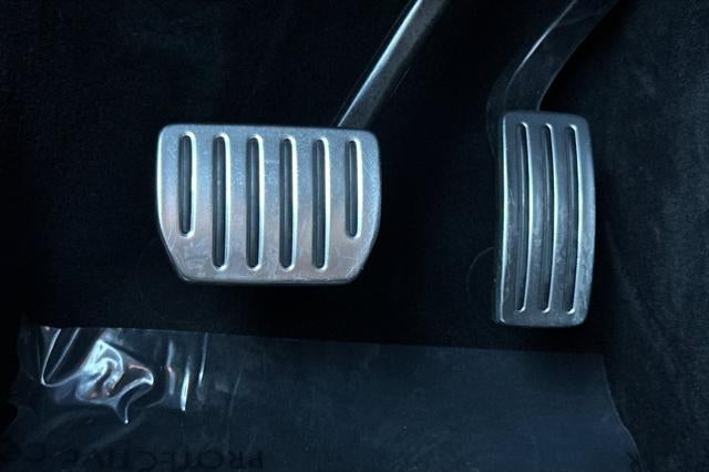 2023 Tesla Model X Standard Range