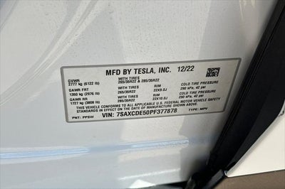 2023 Tesla Model X Standard Range