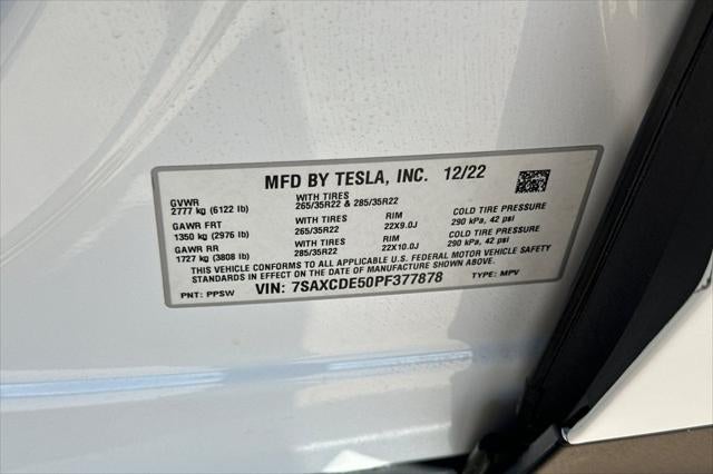 2023 Tesla Model X Standard Range