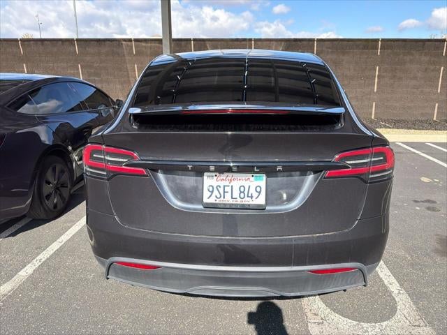 2025 Tesla Model X Base