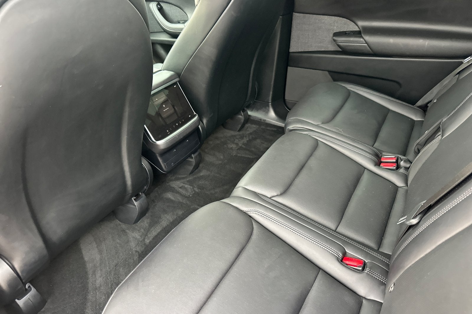 2023 Tesla Model X Standard Range