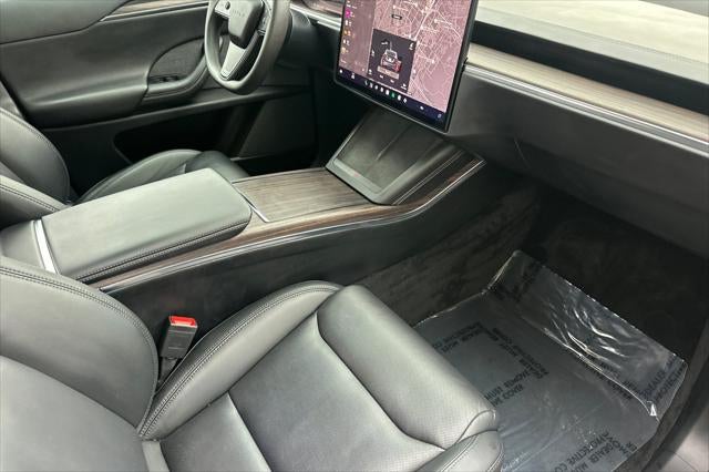 2023 Tesla Model X Standard Range