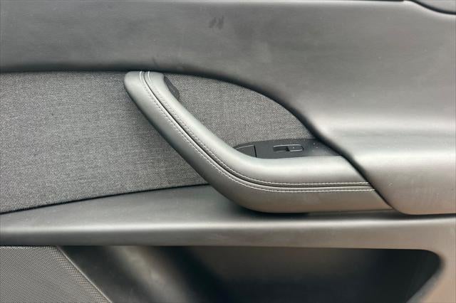2023 Tesla Model X Standard Range