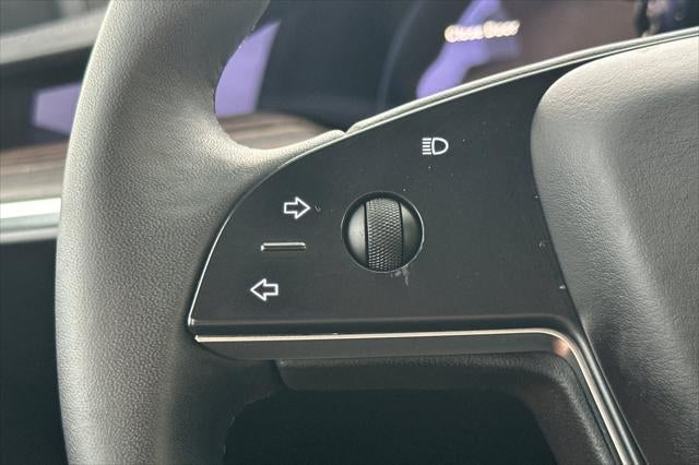 2023 Tesla Model X Standard Range