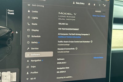 2022 Tesla Model Y Long Range