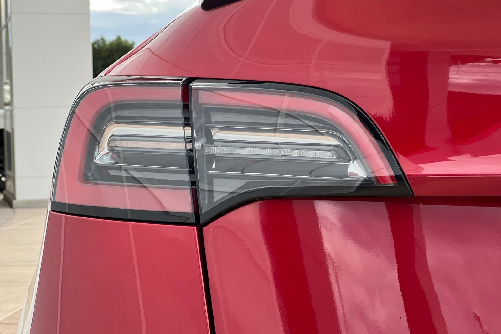 2025 Tesla Model Y Long Range