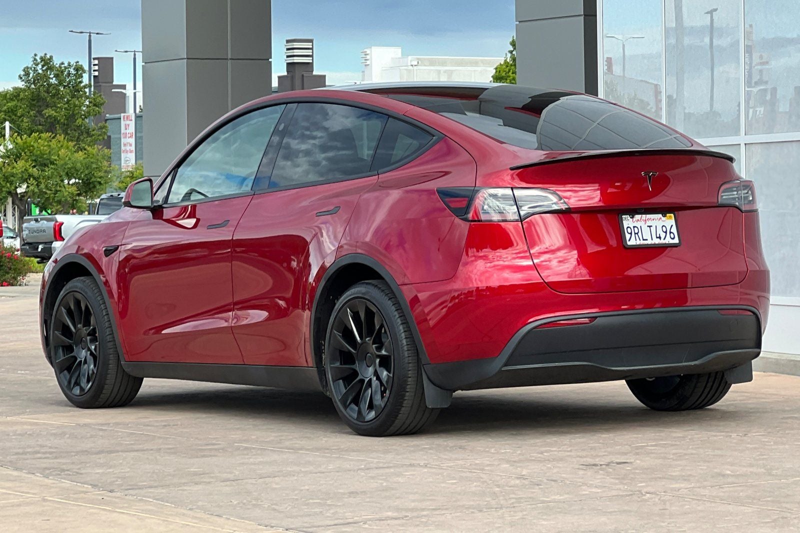 2025 Tesla Model Y Long Range