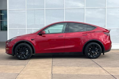 2025 Tesla Model Y Long Range
