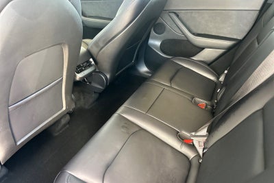 2025 Tesla Model Y Long Range