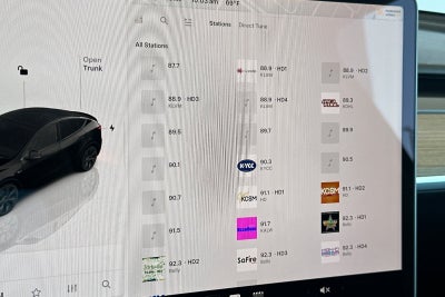 2025 Tesla Model Y Long Range
