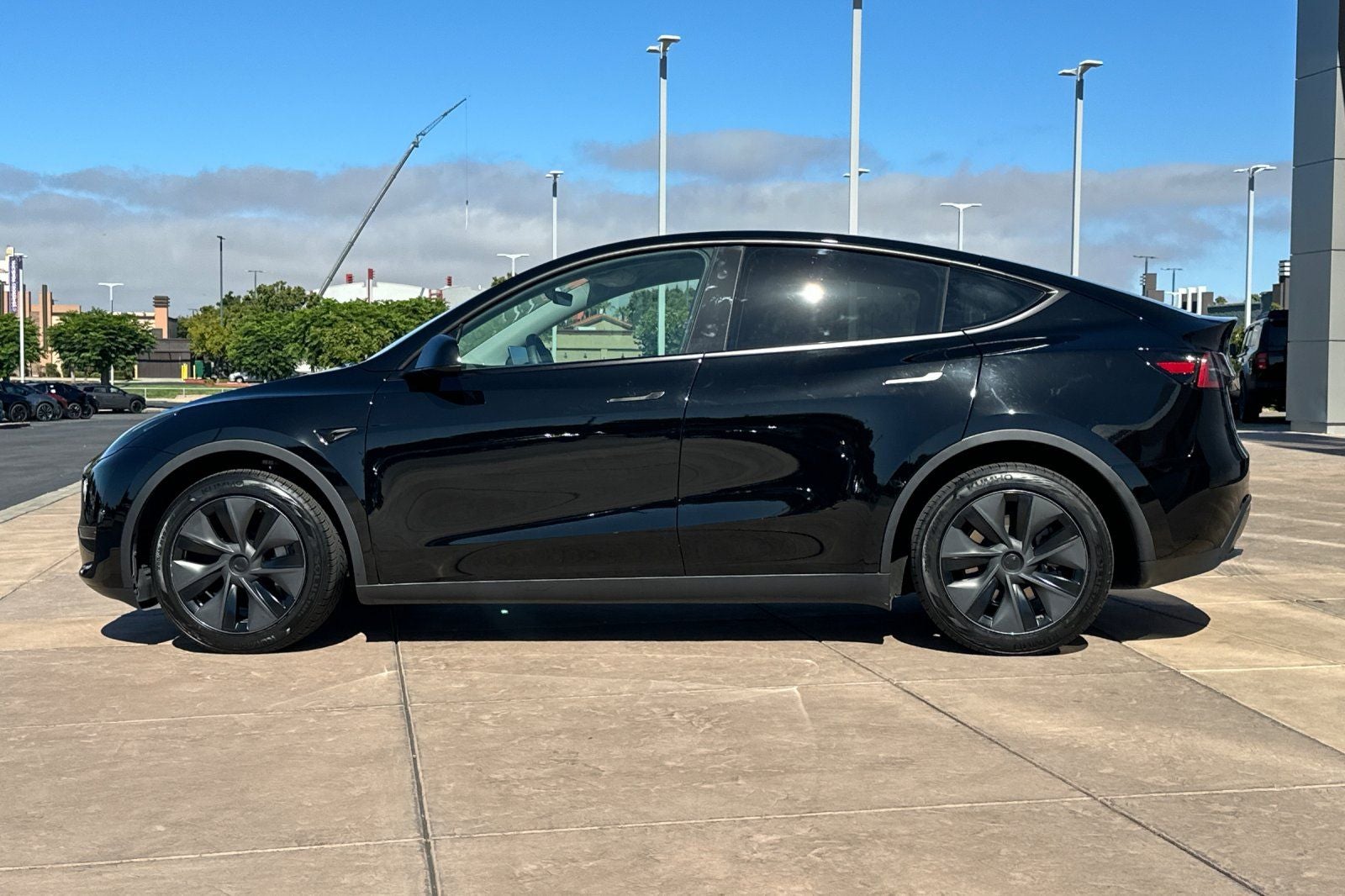 2025 Tesla Model Y Long Range
