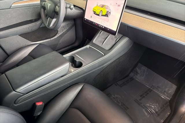 2024 Tesla Model Y Long Range