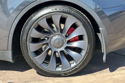 2024 Tesla Model Y Performance