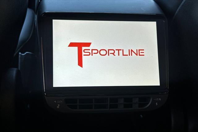 2024 Tesla Model Y Performance