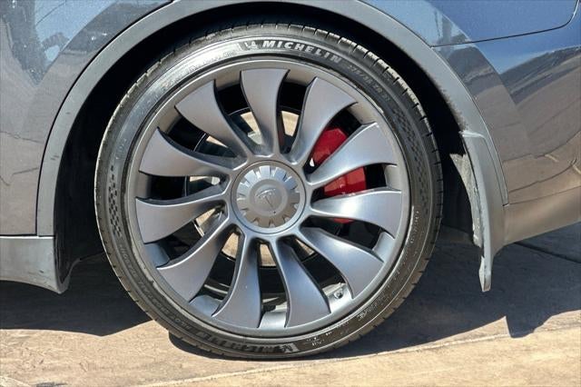 2024 Tesla Model Y Performance