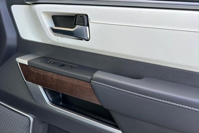 2025 Toyota Sequoia Capstone