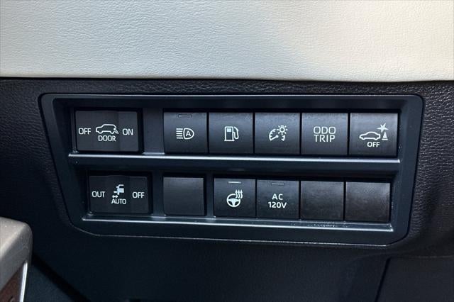 2025 Toyota Sequoia Capstone