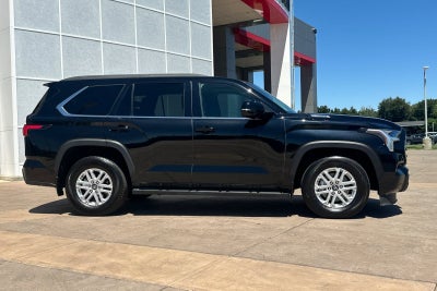 2025 Toyota Sequoia SR5