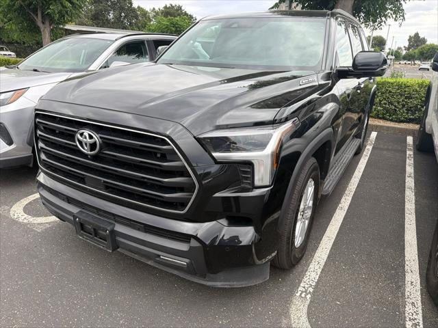 2025 Toyota Sequoia SR5