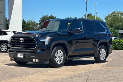 2025 Toyota Sequoia SR5