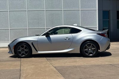 2025 Toyota GR86 Premium