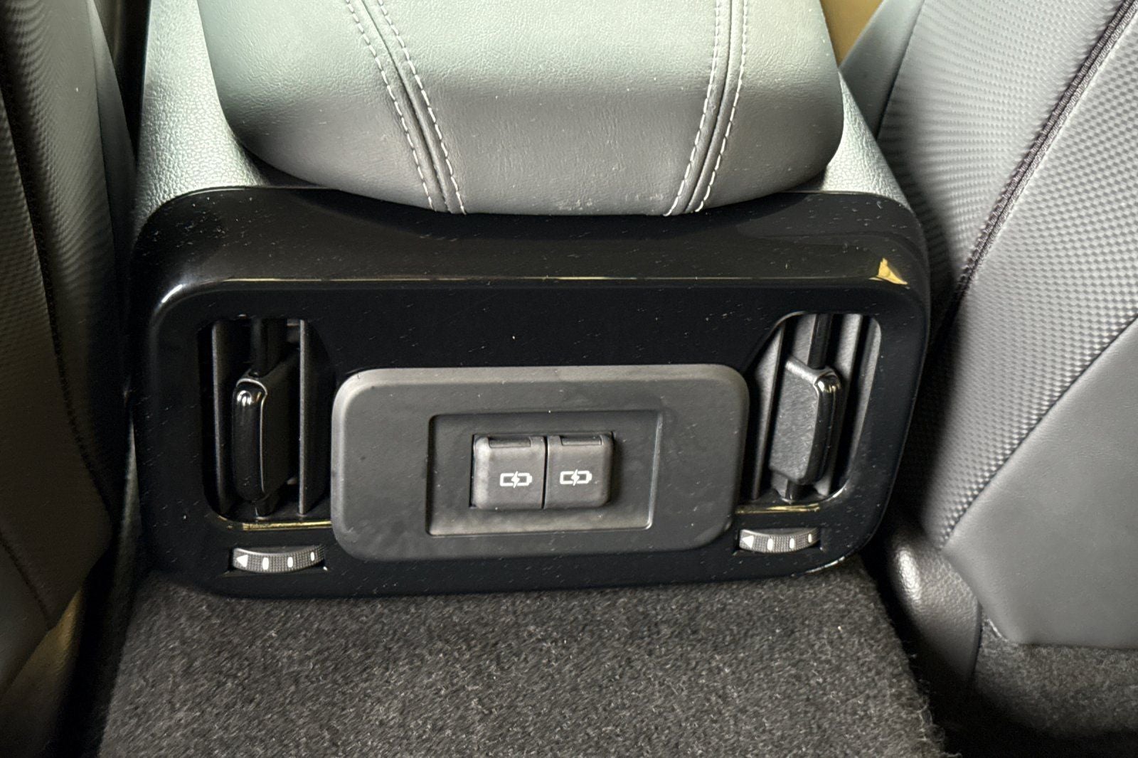 2023 Toyota Mirai XLE