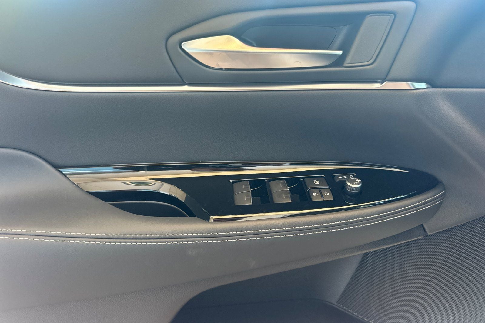 2026 Toyota Mirai XLE